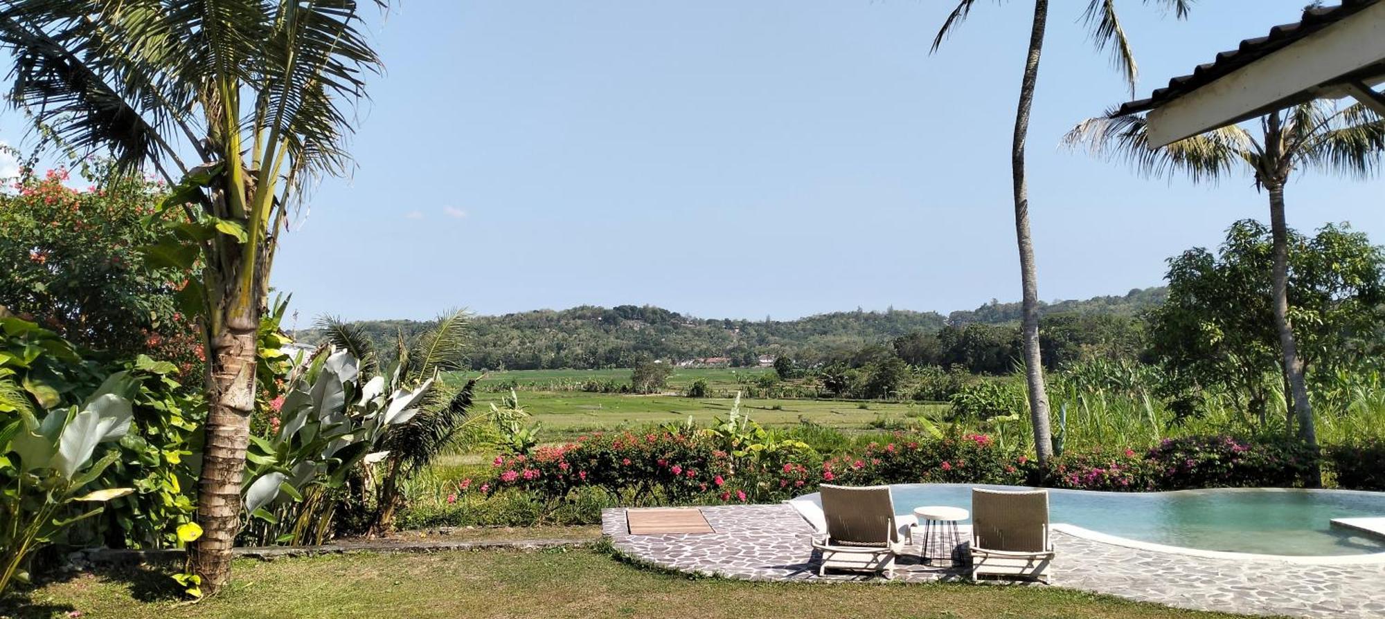 Sunmoonstarvillas Yogyakarta Jarakan Exterior foto